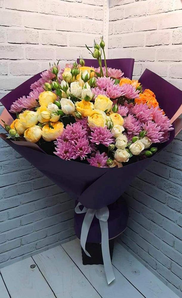 Букет цветов из: Хризантемы и Розы в Ленино