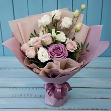 Букет цветов из:  Розы и Лизиантусы в Ленино
