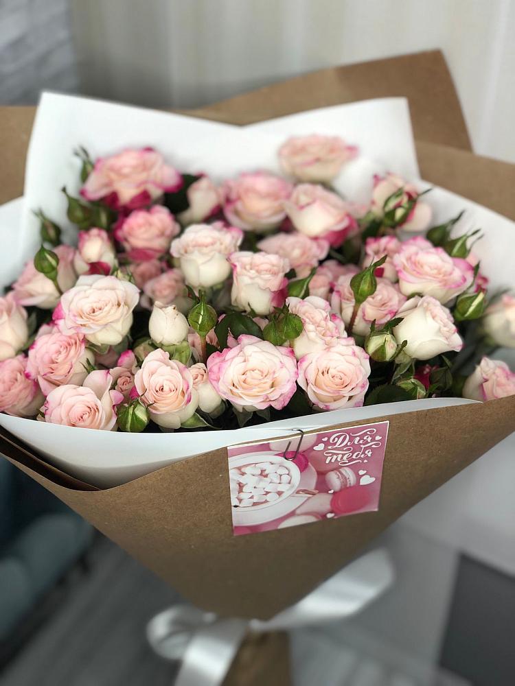 Букет цветов из: Розы в Ленино