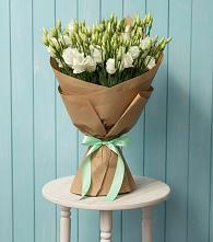 Букет цветов из:  Лизиантусы в Ленино