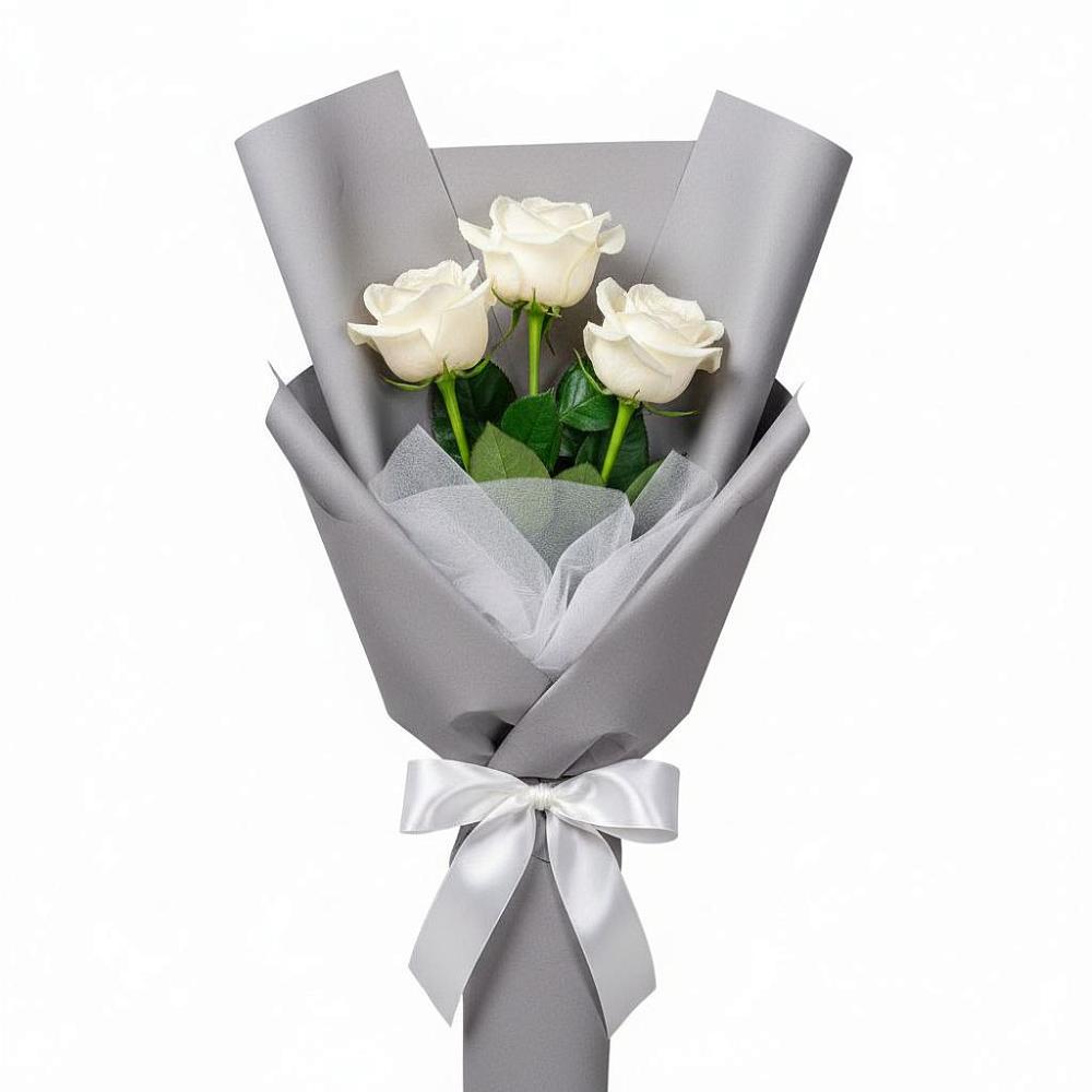 Букет 3 белые розы в Ленино