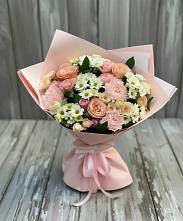Букет цветов из:  Гвоздики, Розы и Хризантемы в Ленино