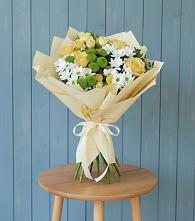 Букет цветов из:  Хризантемы и Розы в Ленино