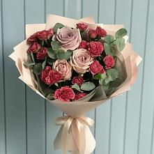 Букет цветов из:  Гвоздики и Розы в Ленино