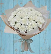Букет цветов из:  Гвоздики в Ленино